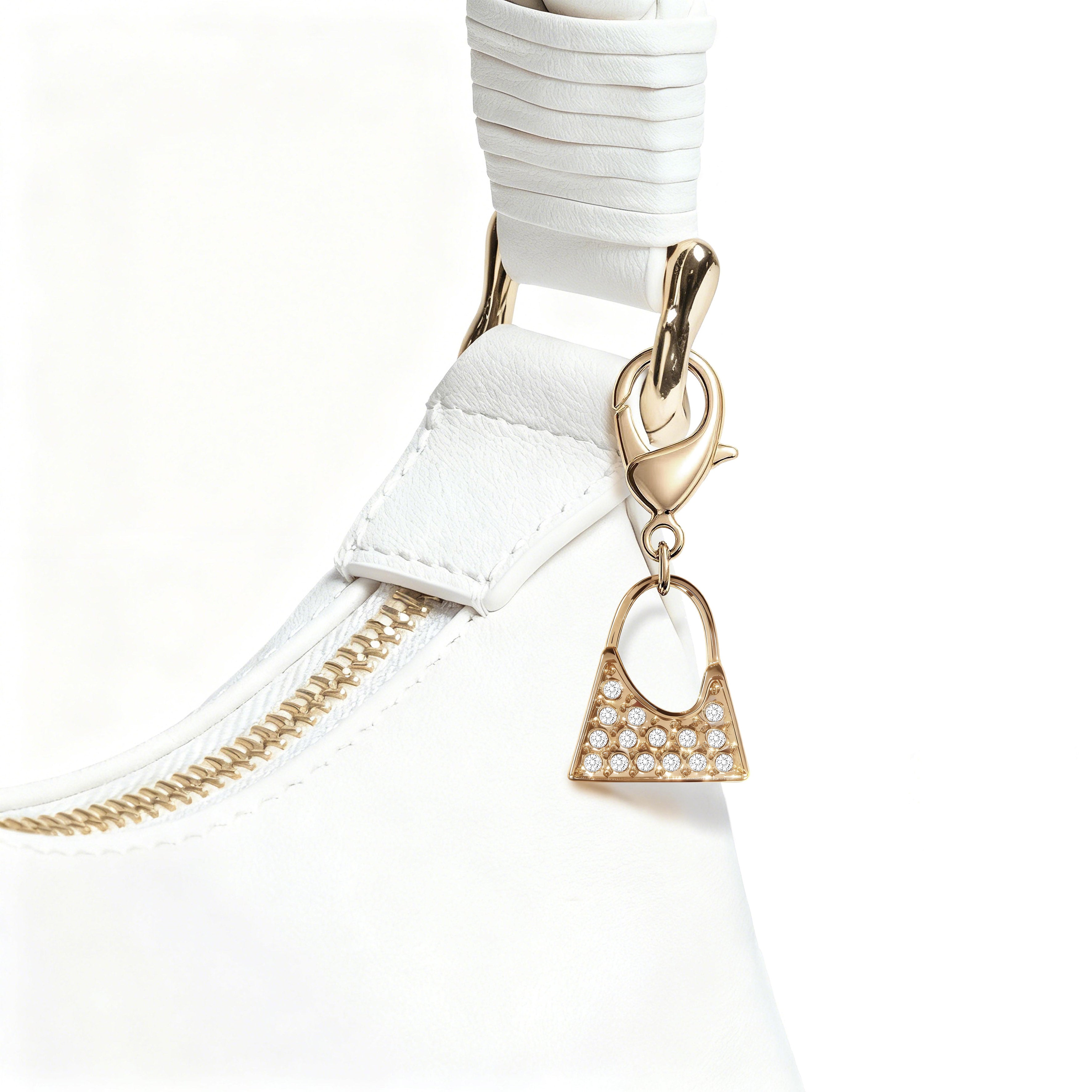 Singulier Gold Charm