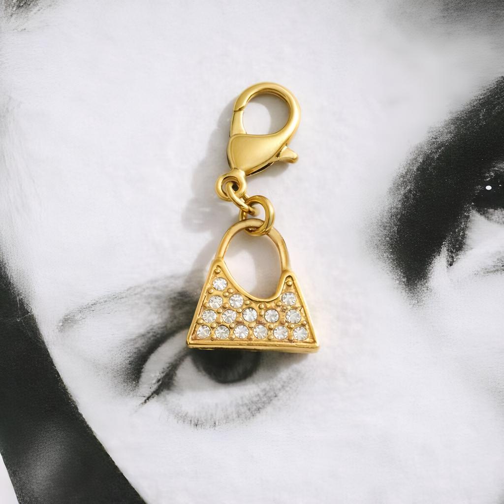 Singulier Gold Charm