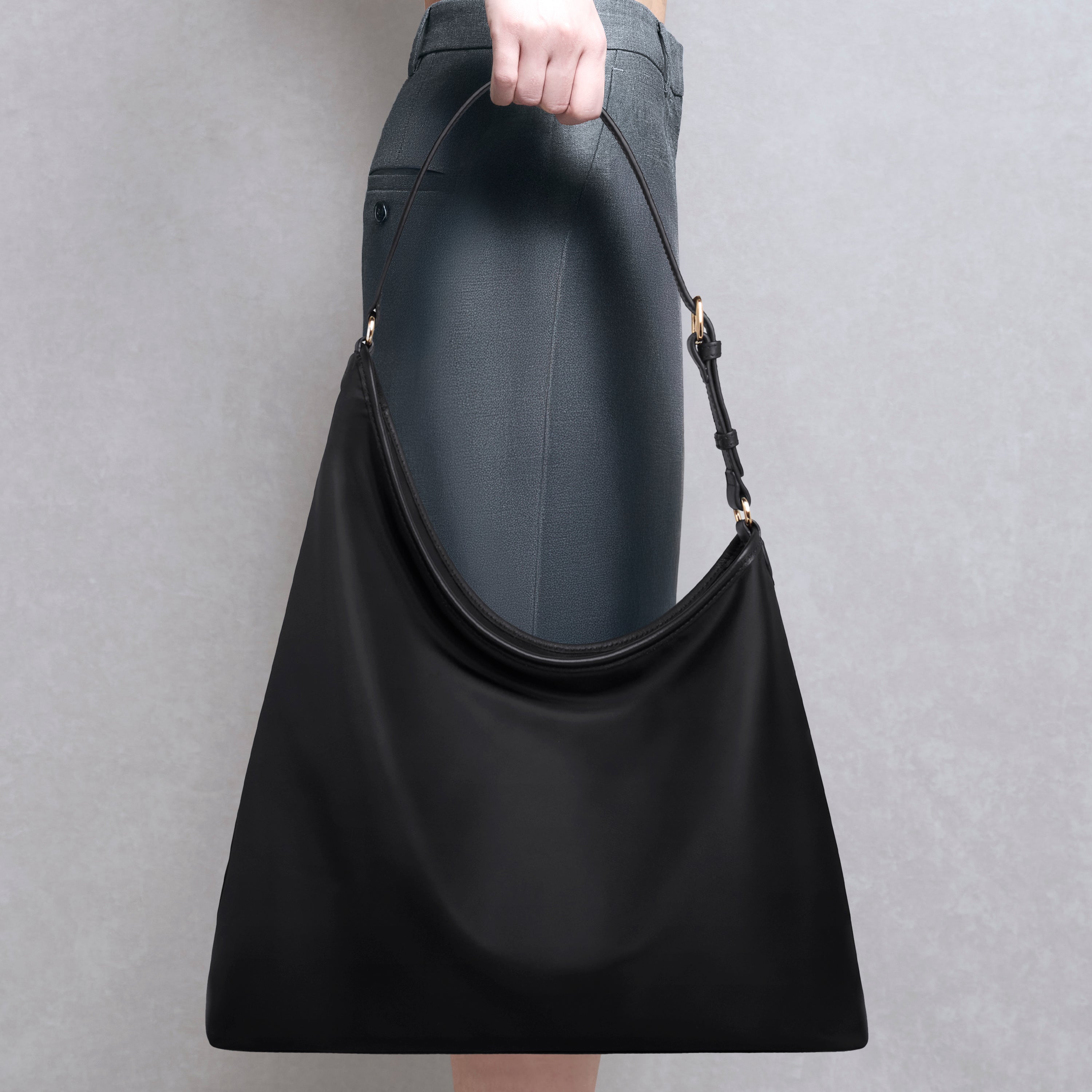 Reve Laptop Surprise Box